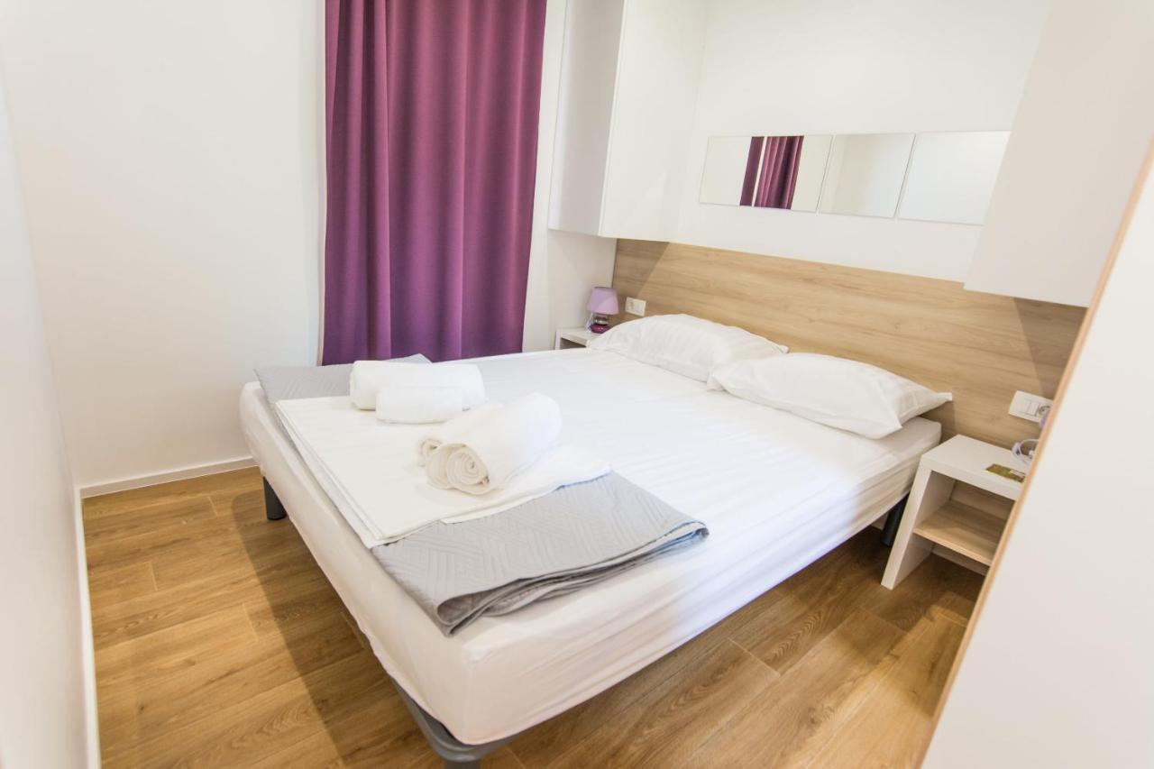 Mobile home Opal 2 Biograd Na Moru Esterno foto