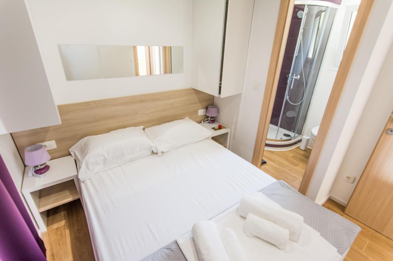 Mobile home Opal 2 Biograd Na Moru Esterno foto